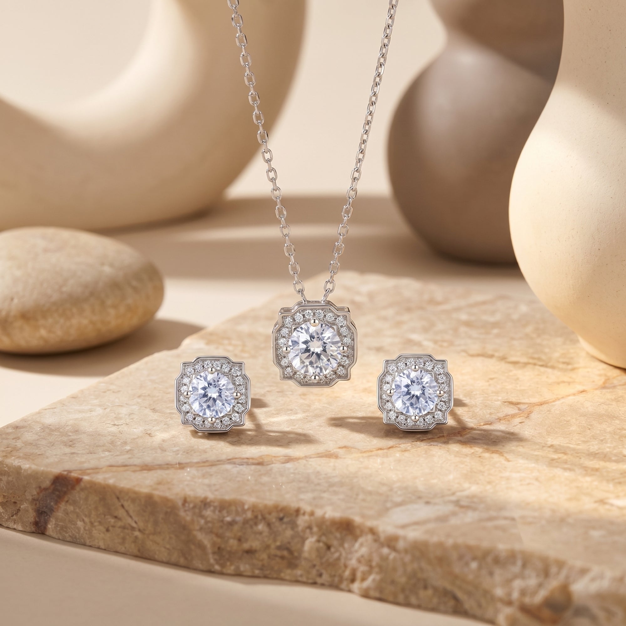 The Aurestella Moissanite Set