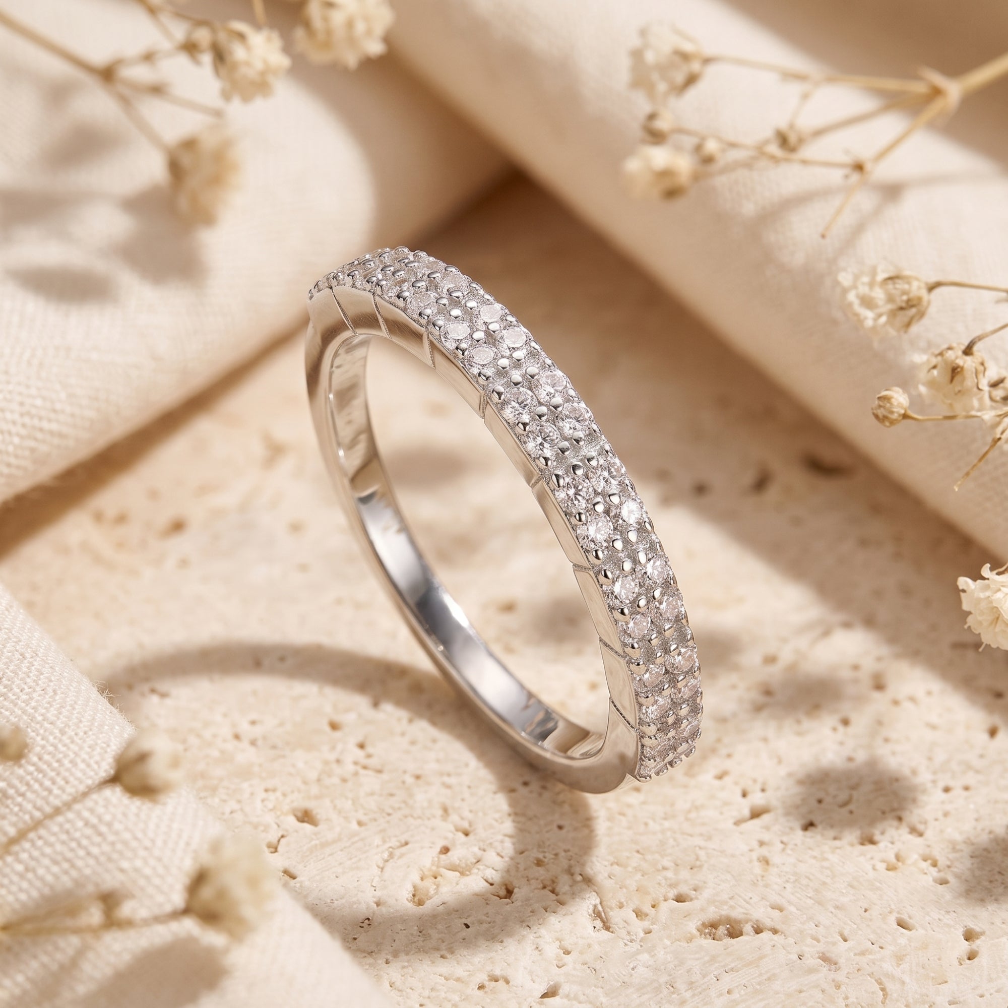 La bague Rosalyssa