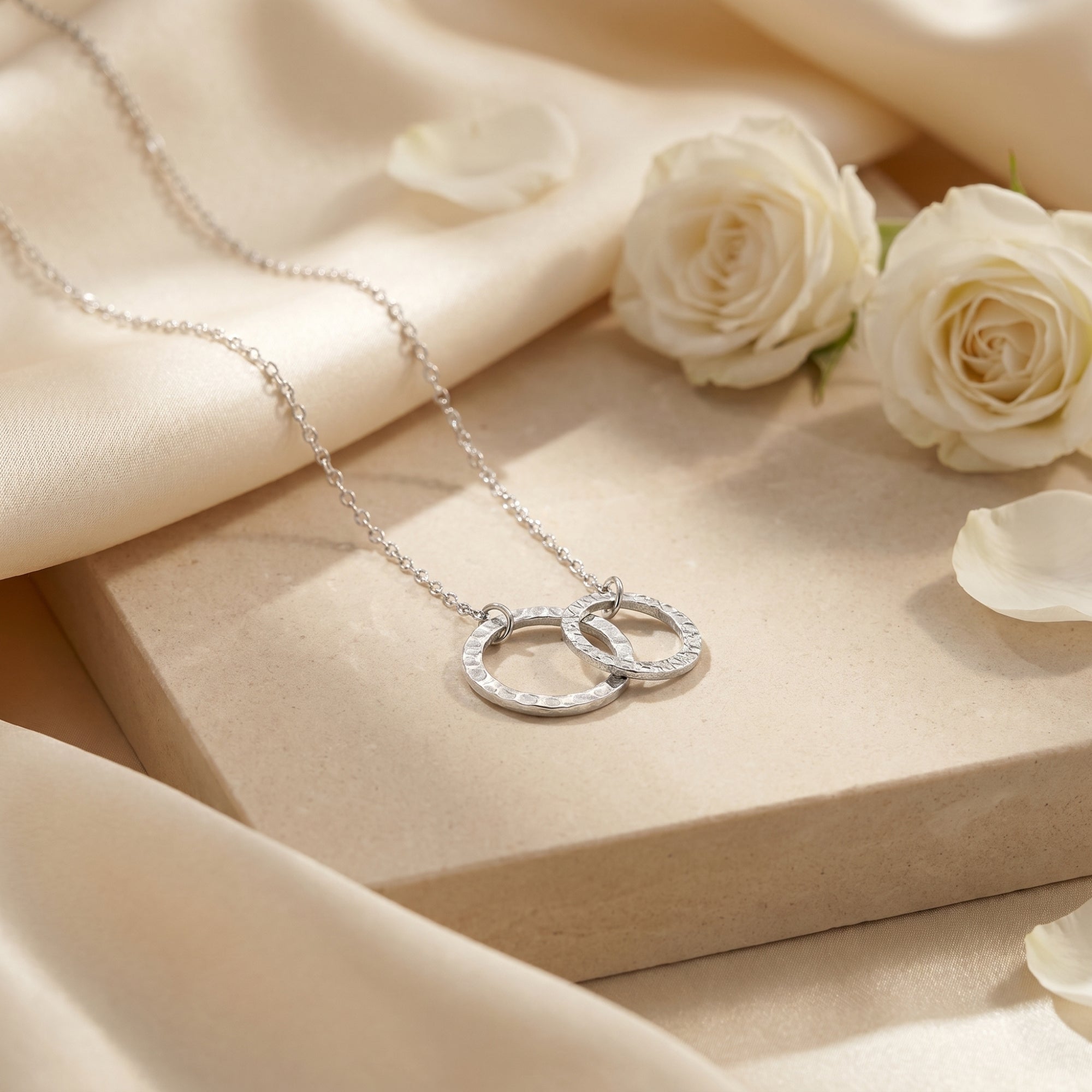 The Dorothea Necklace