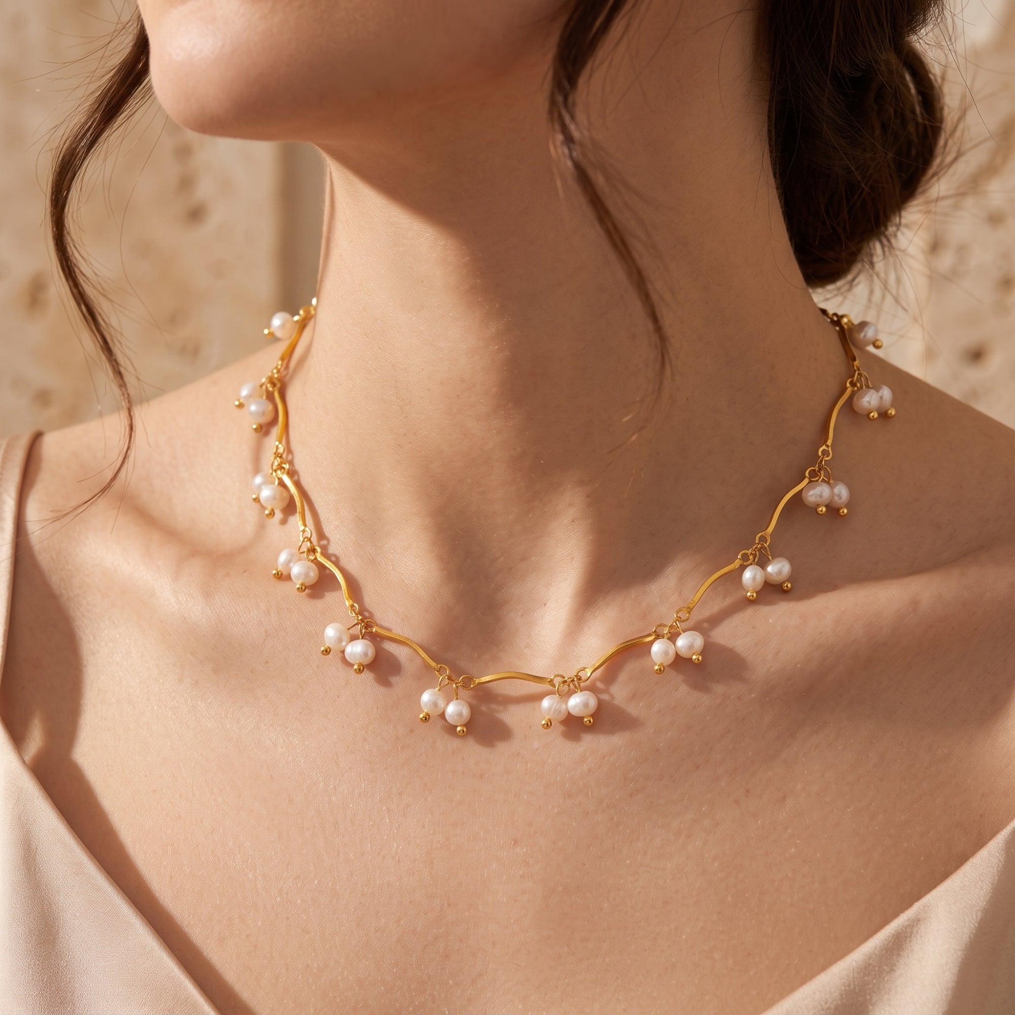 The Aurendra Pearl Necklace