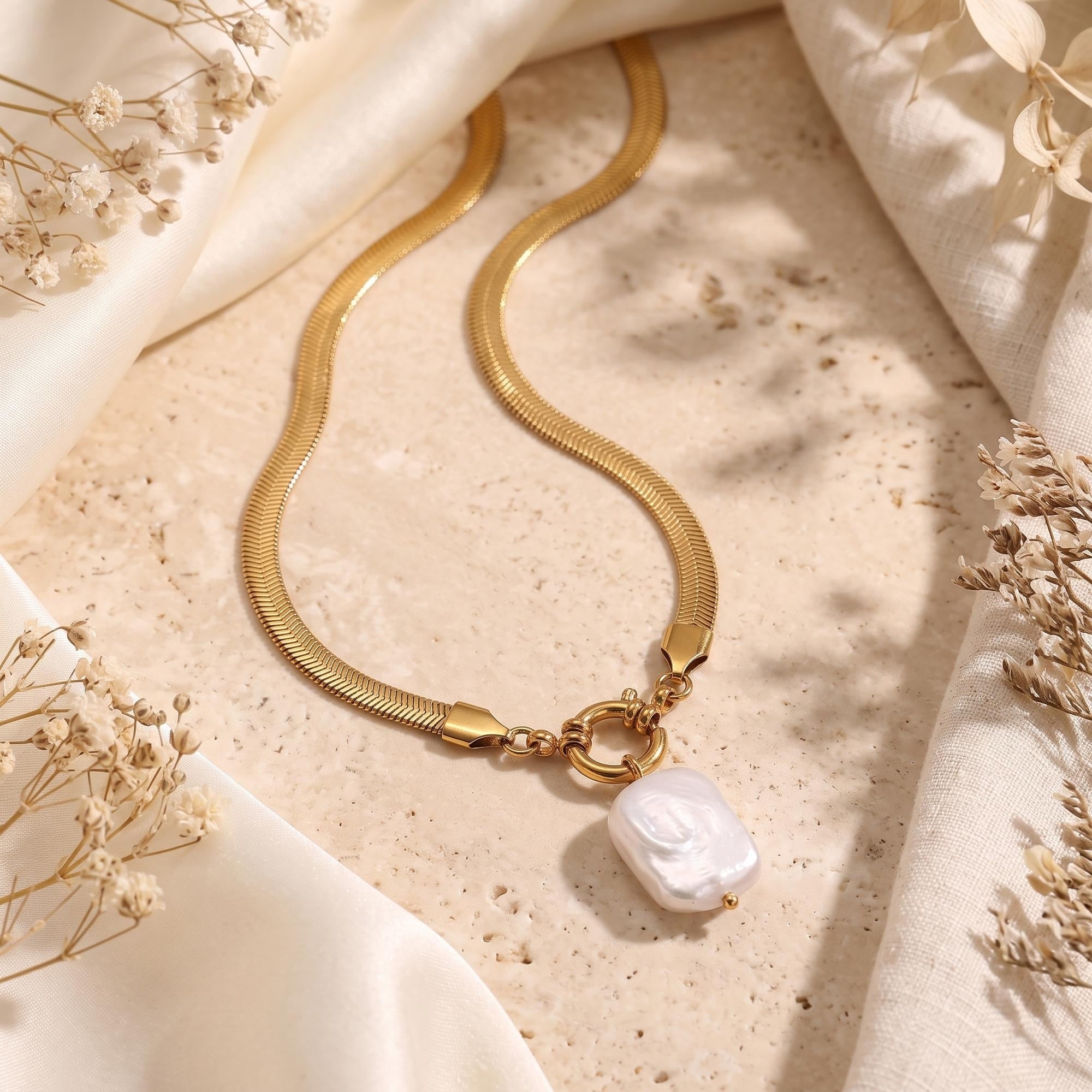 The Marisabelle Pearl Necklace