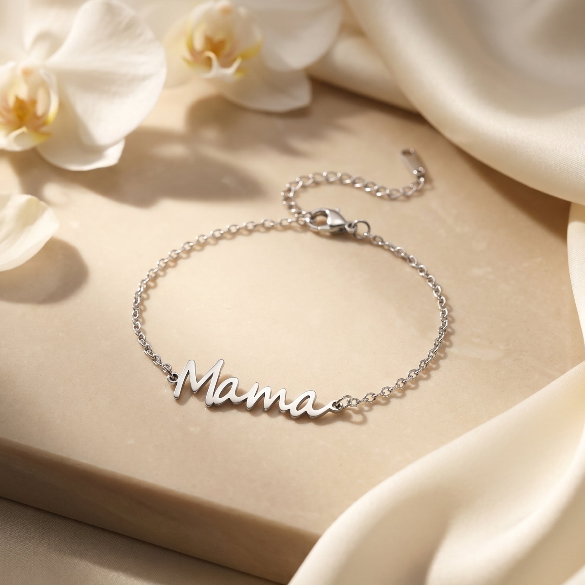 The Maeva Bracelet