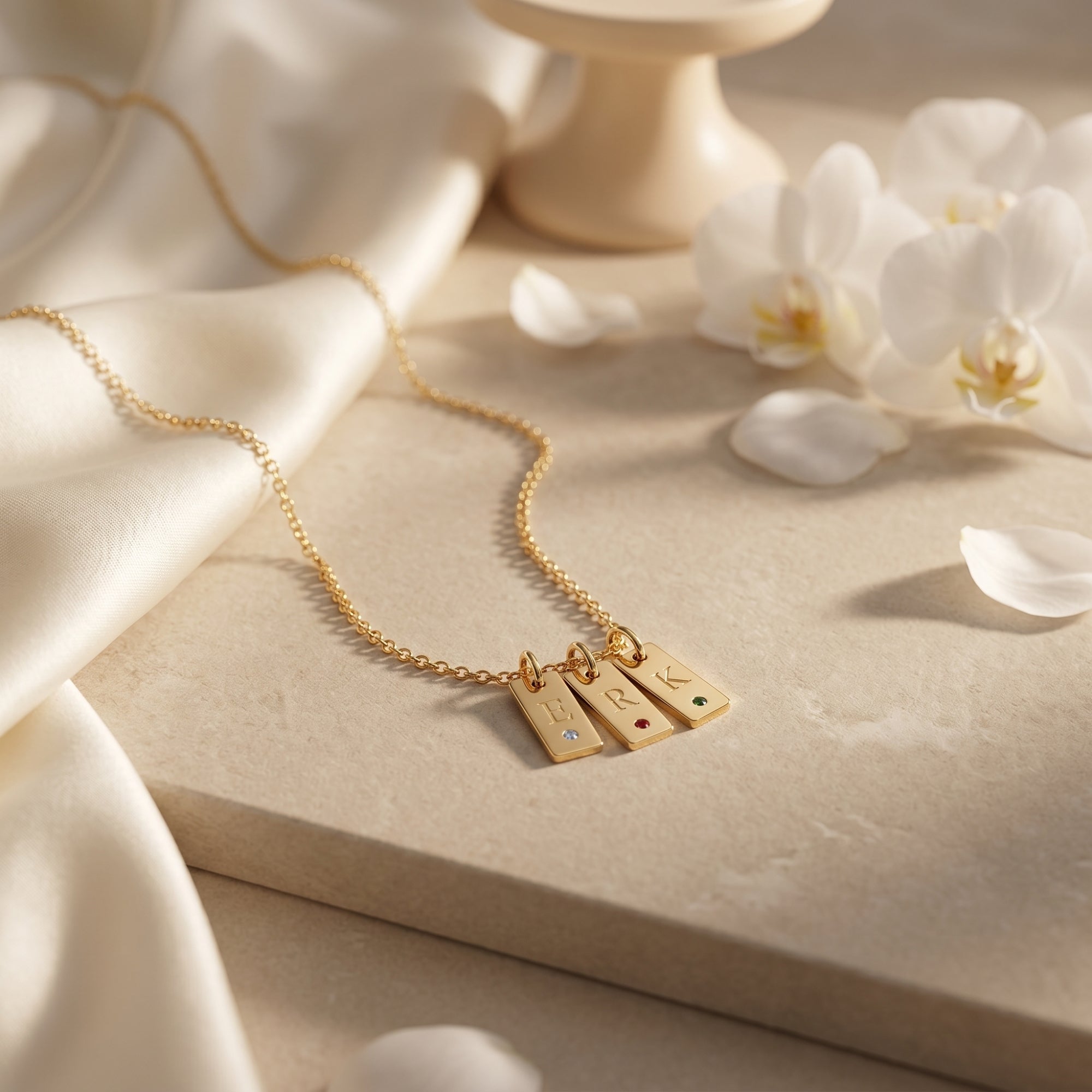 The Cecelia Pendant Necklace