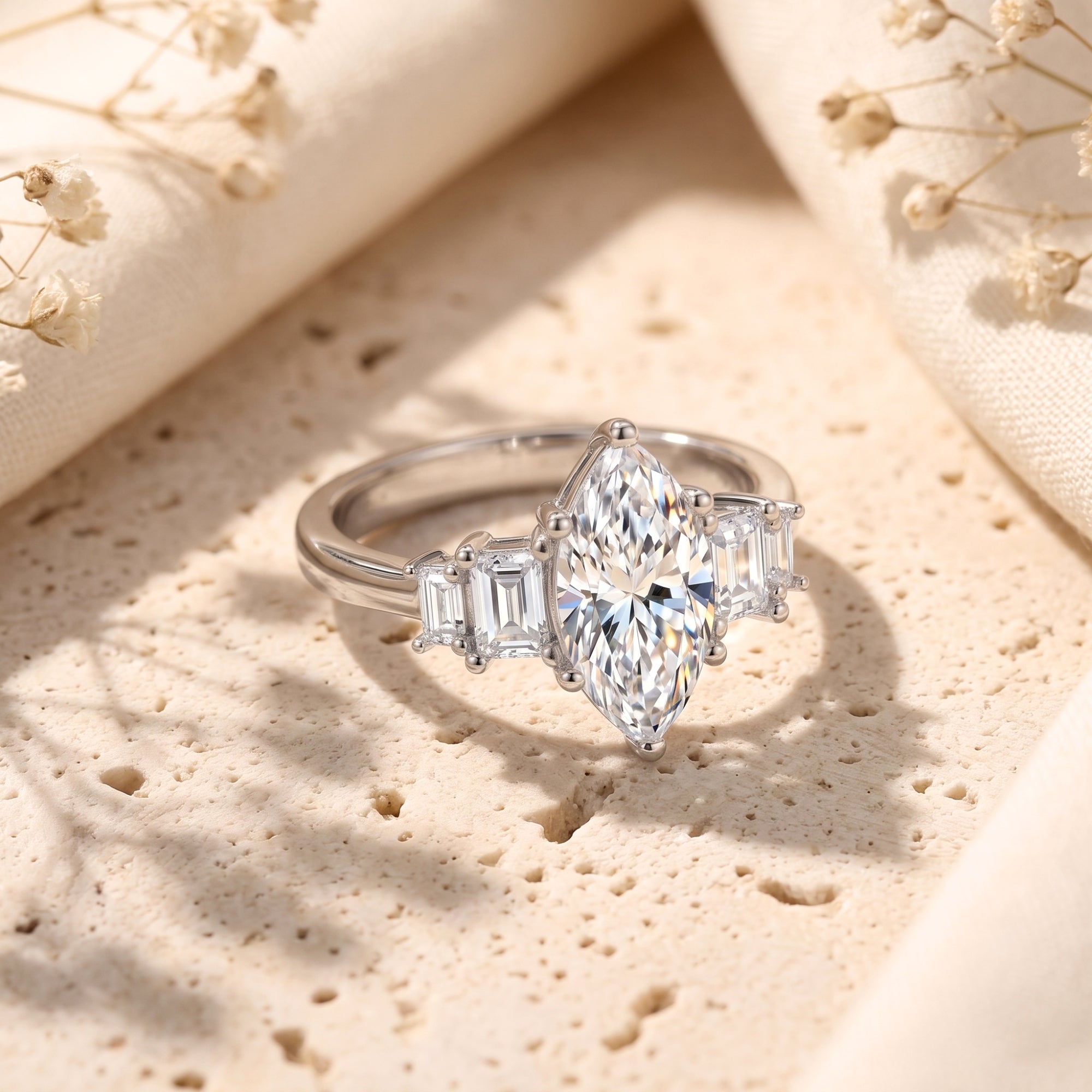La bague Melanthe