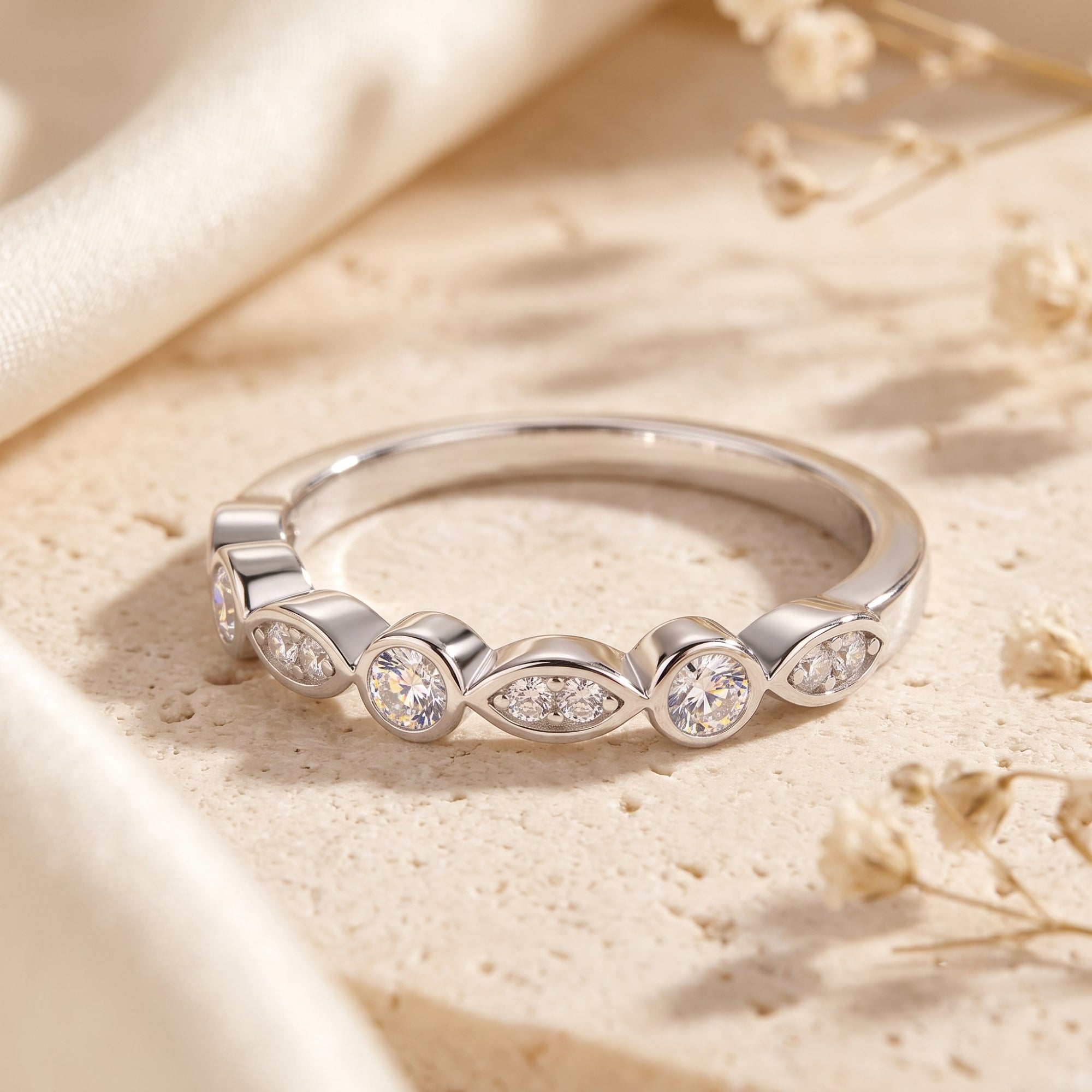 The Elyndria Ring