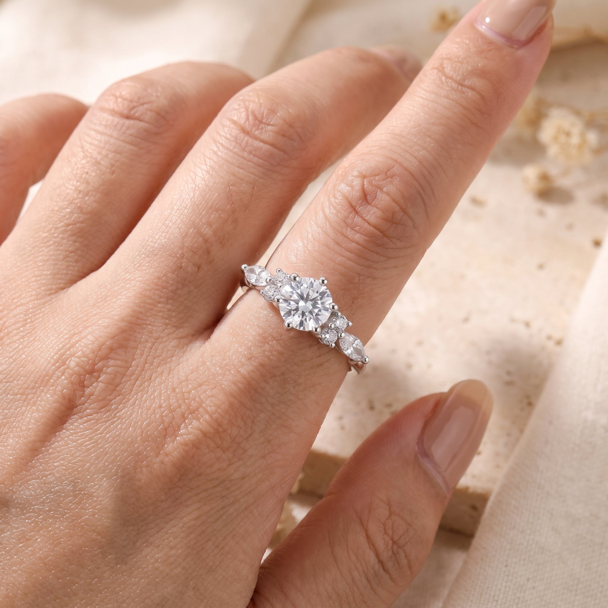 The Claraluna Ring