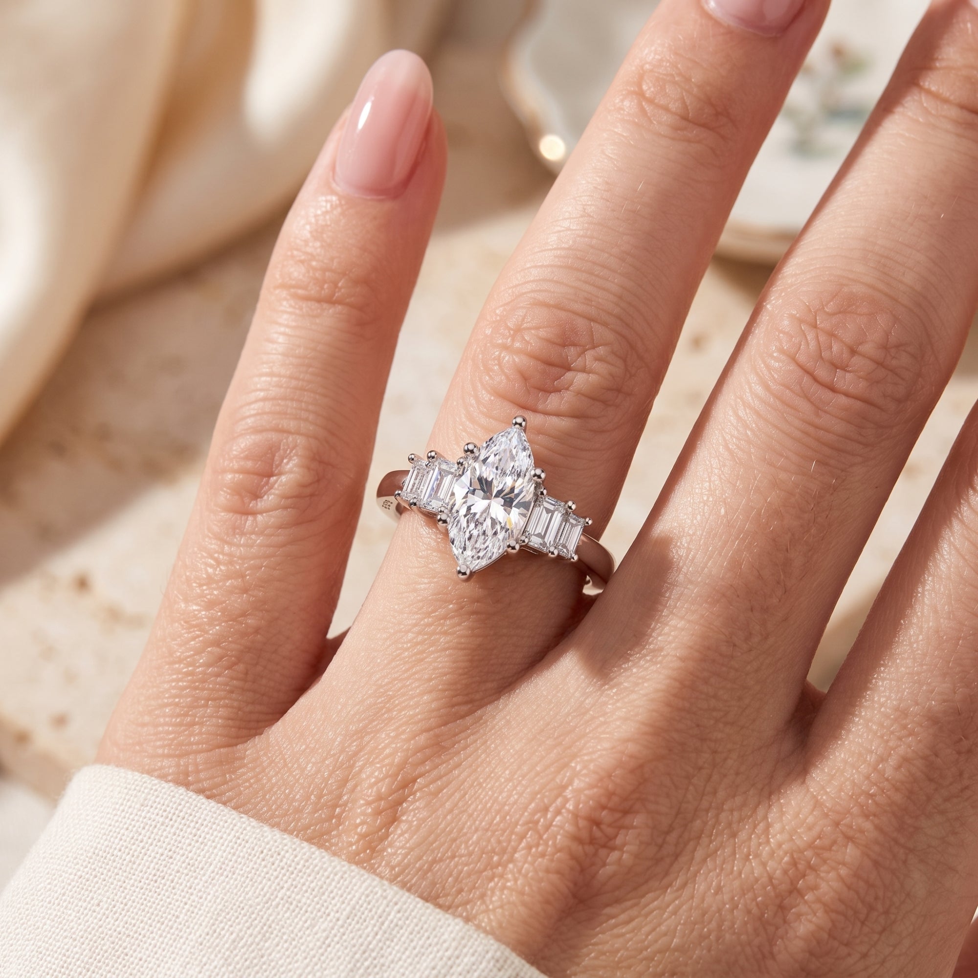 La bague Melanthe