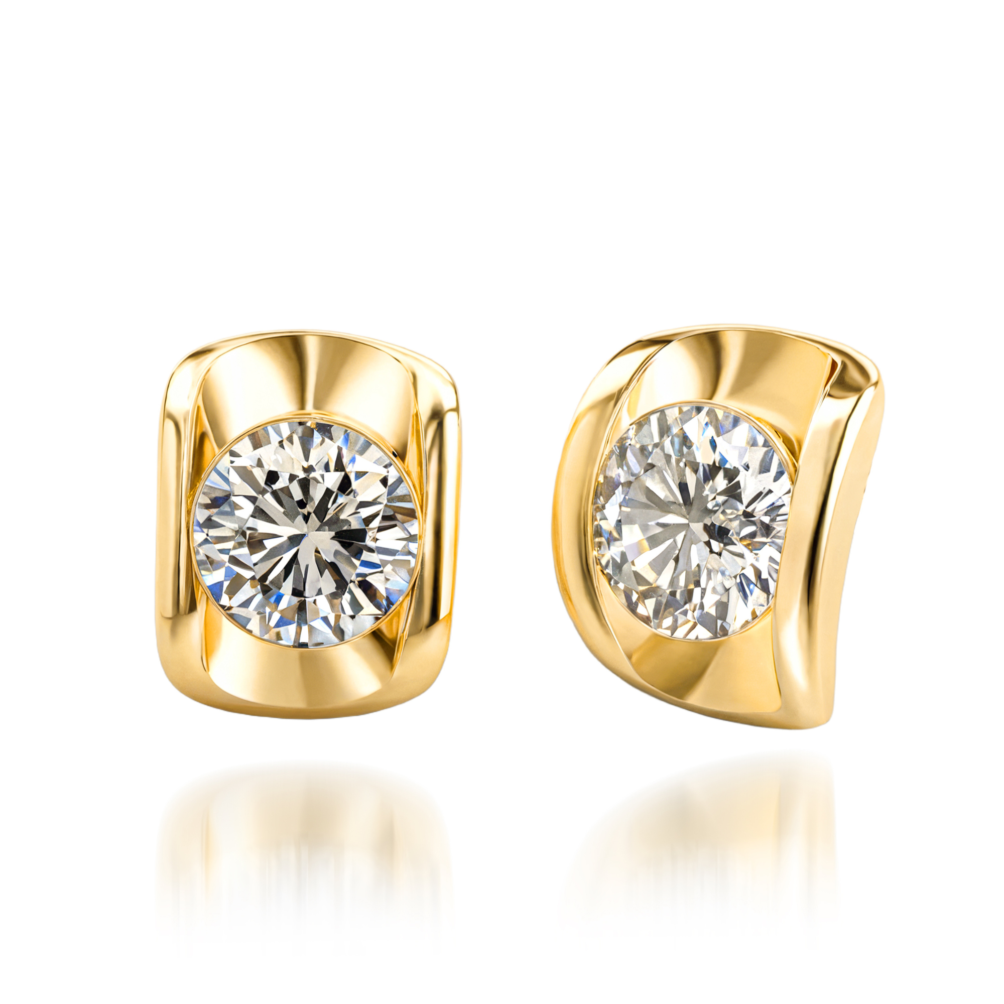 Élégantes boucles d'oreilles clous Bouclier