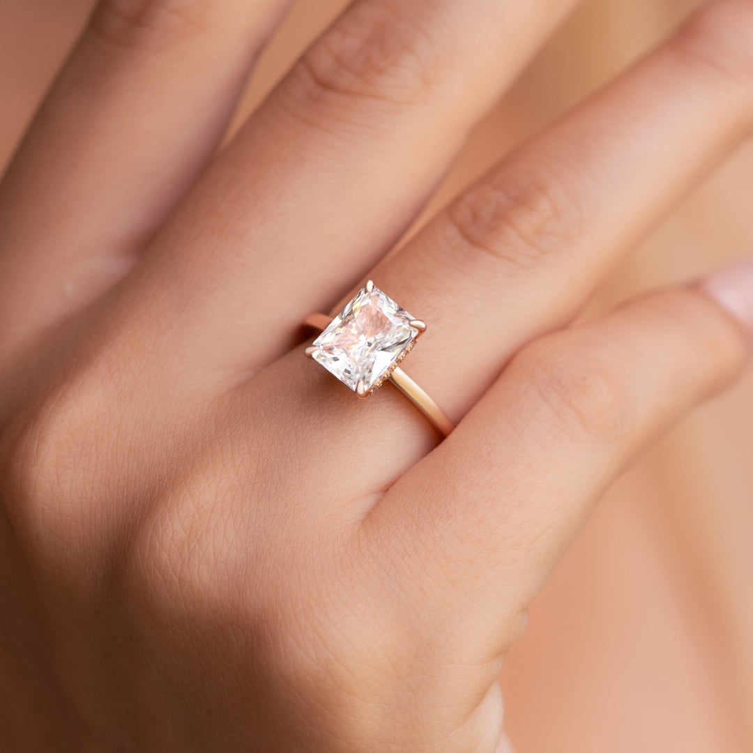 The Mariposa - Gold - Moissanite
