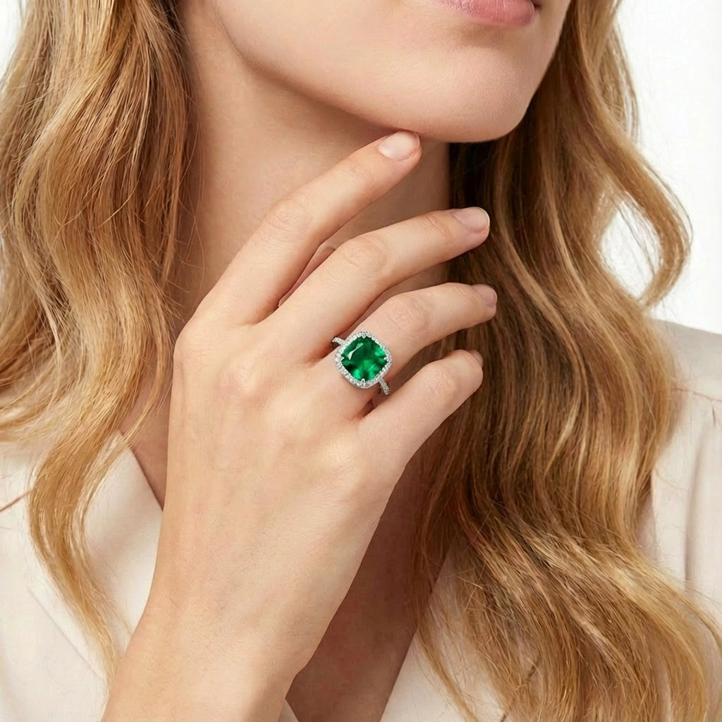 The Ismeria Cushion Ring - S925 Sterling Silver