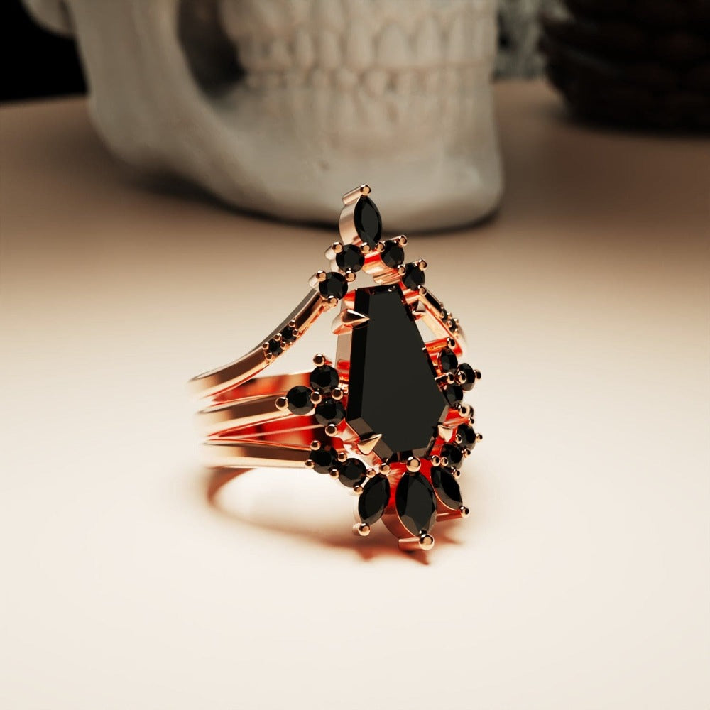 Twilight Mistress - Bague Gothique Élégance avec Diamants Noirs Éthiques