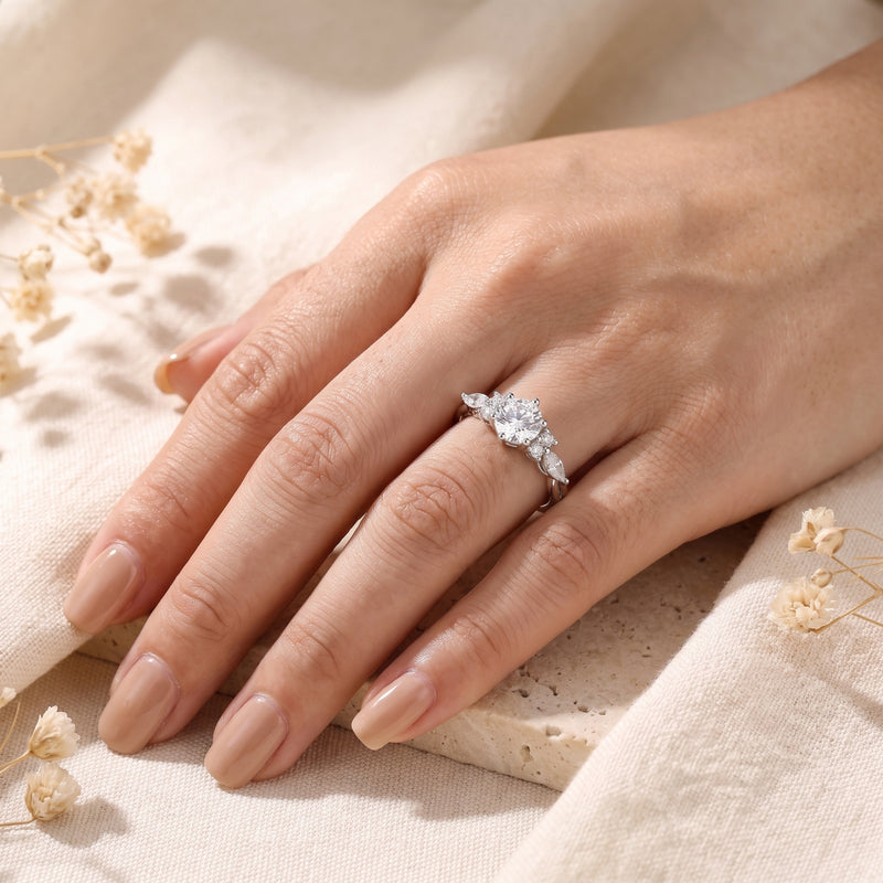 The Claraluna Ring