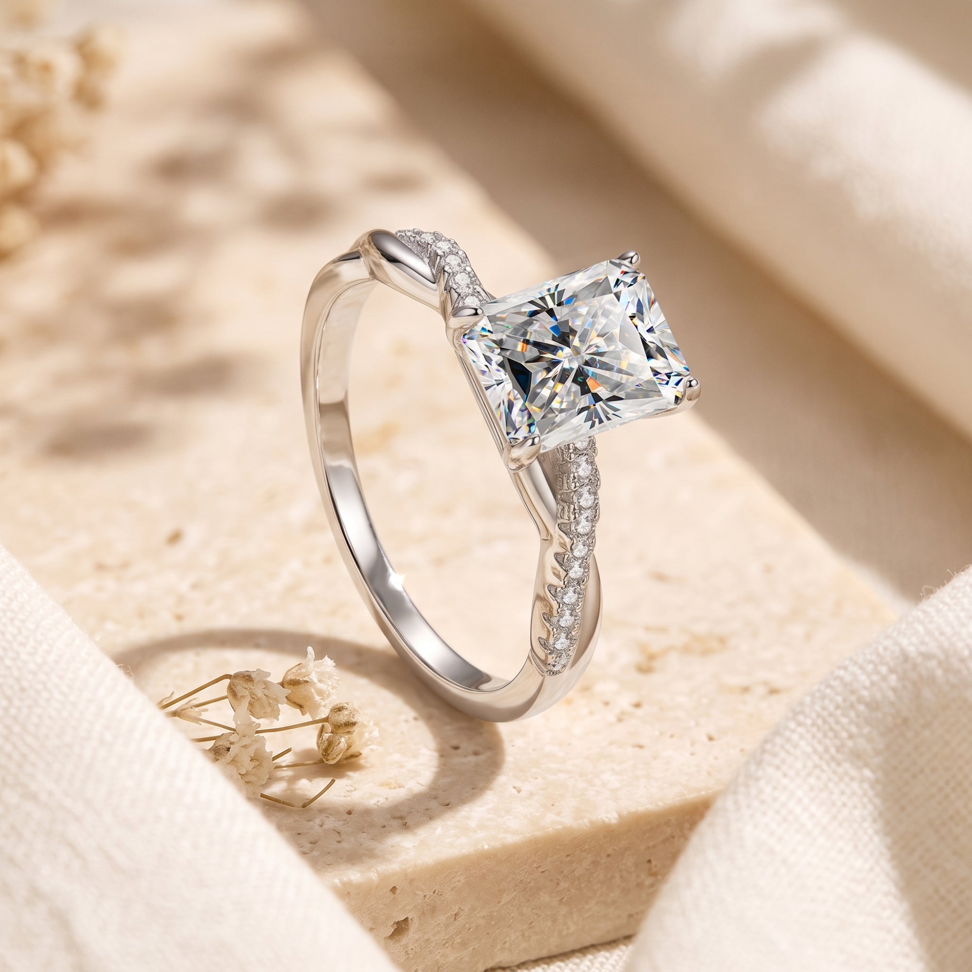 The Alissandra Ring