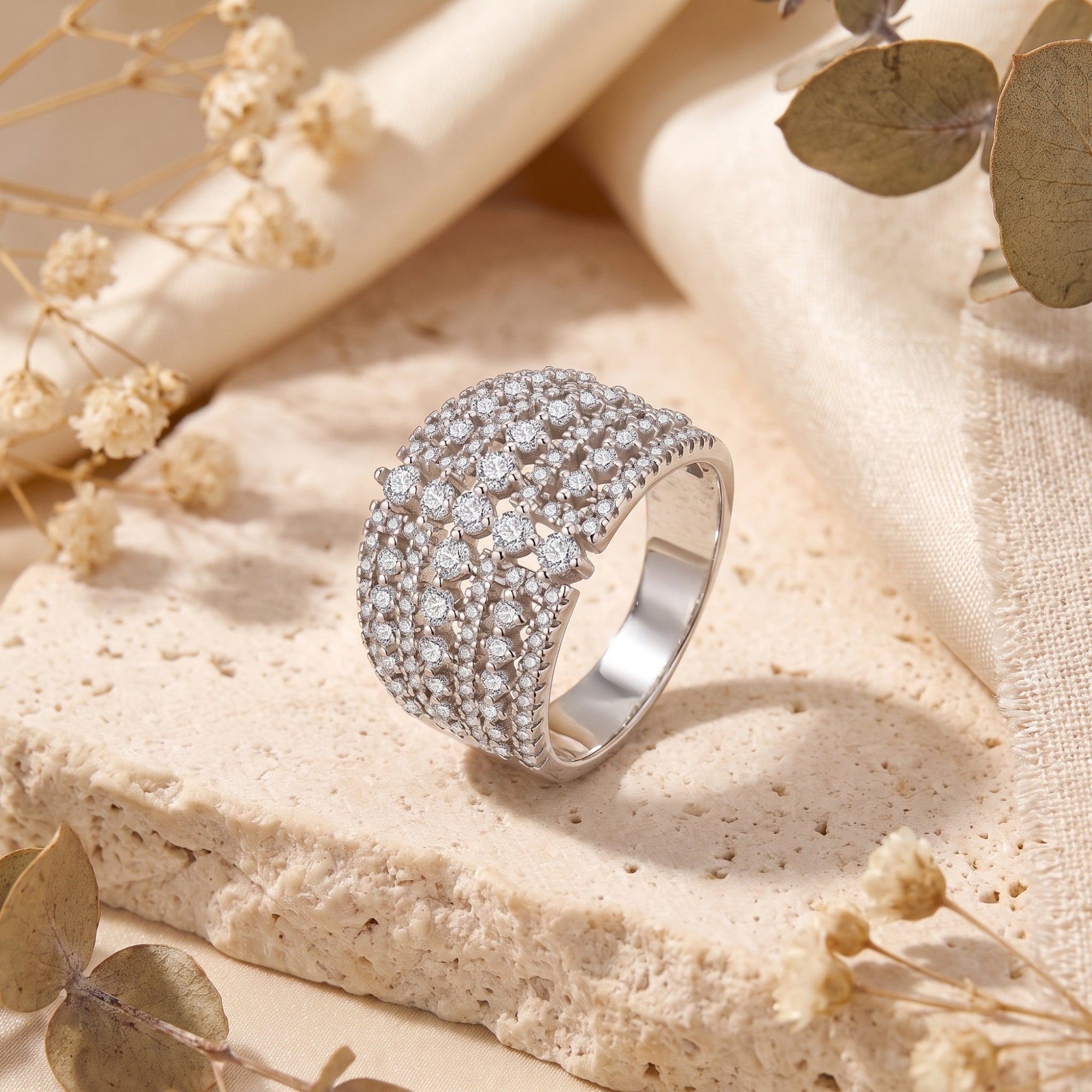 The Eleonora Ring