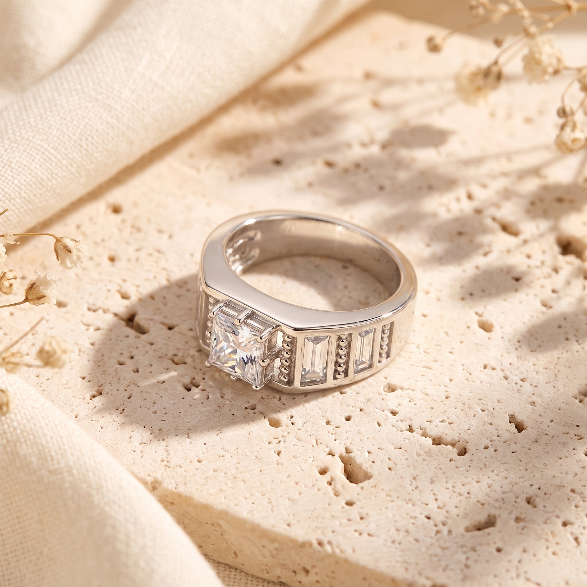 The Carisara Ring