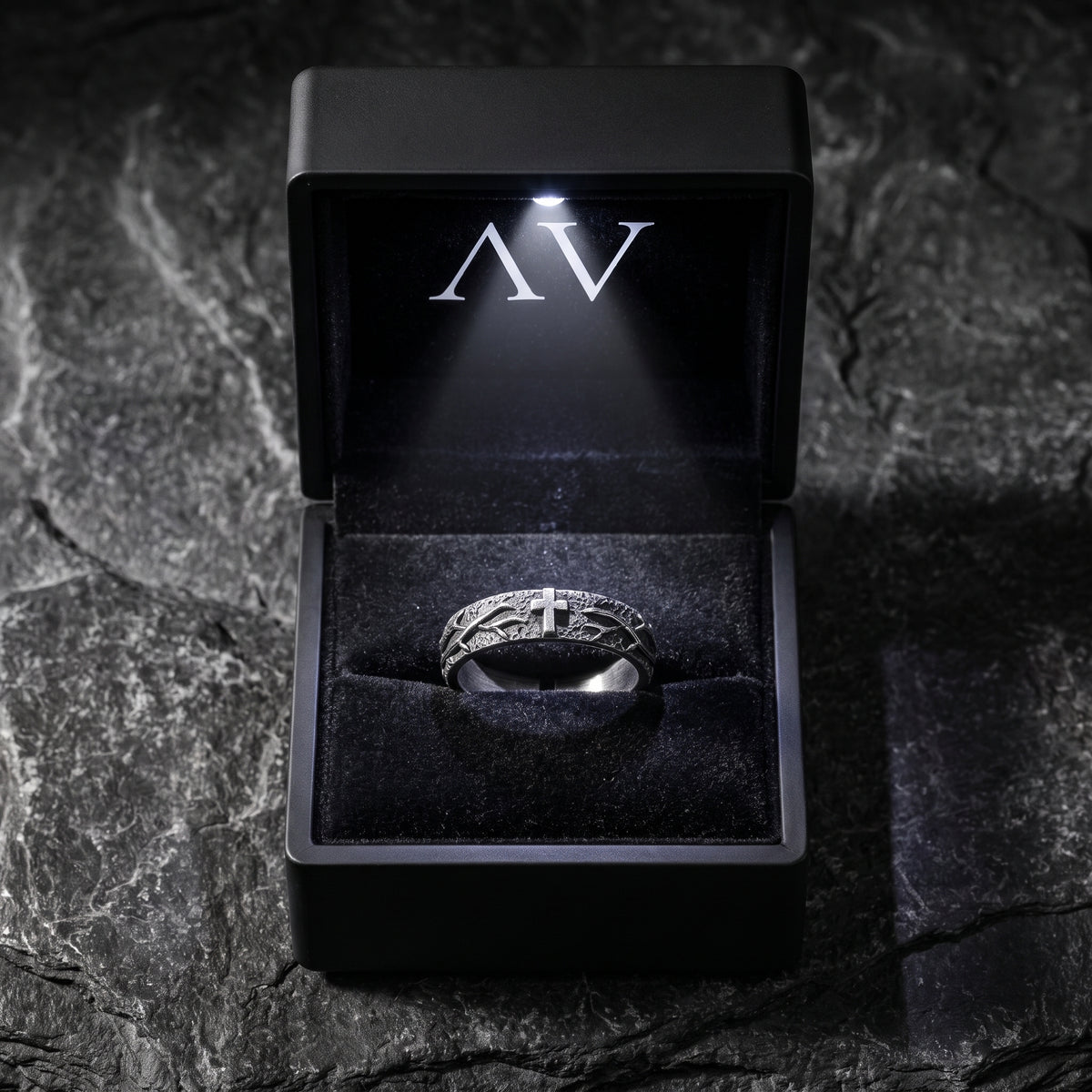 YLQ50010-rings - Premium LED Gift Box Presentation