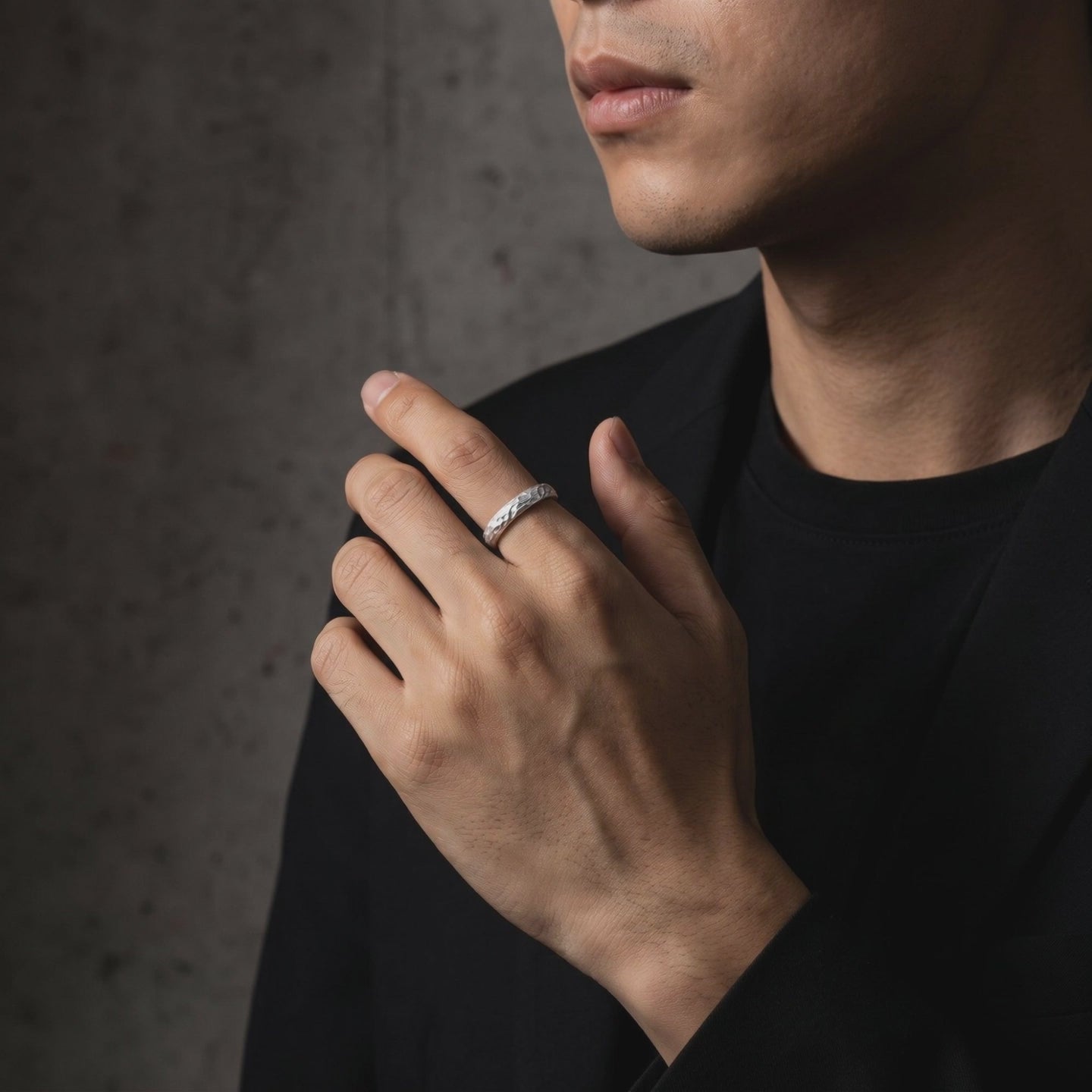 YLQ50158-rings lifestyle video