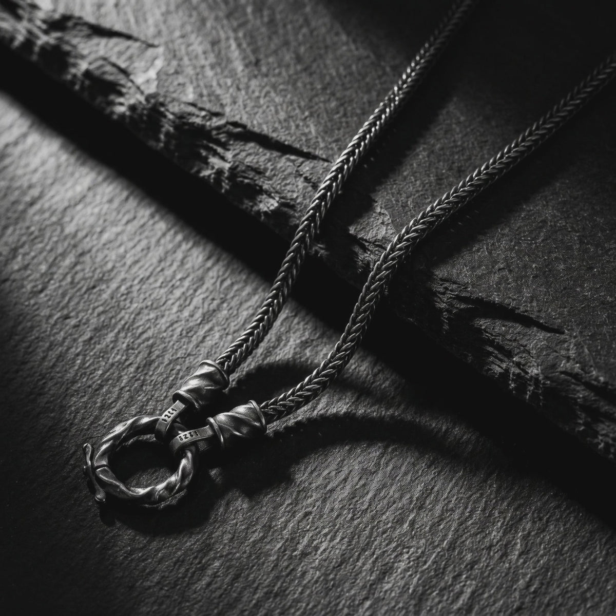 YLQ49925-Necklace rotation video