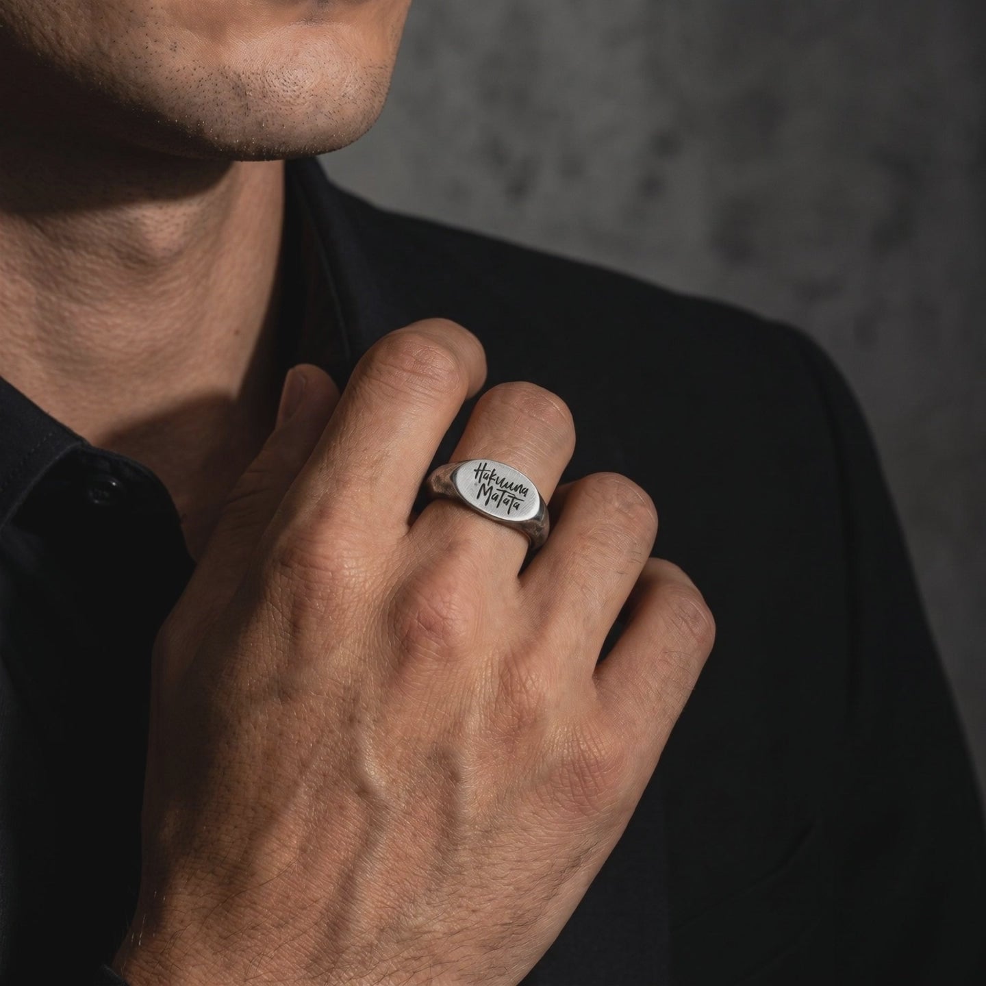 YLQ50136-rings lifestyle video
