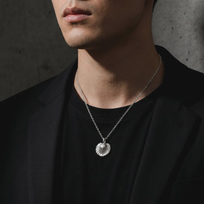 YLQ50129-Necklace lifestyle video